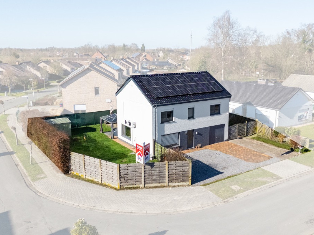 Hemelsbreedte - 44 - - 9112