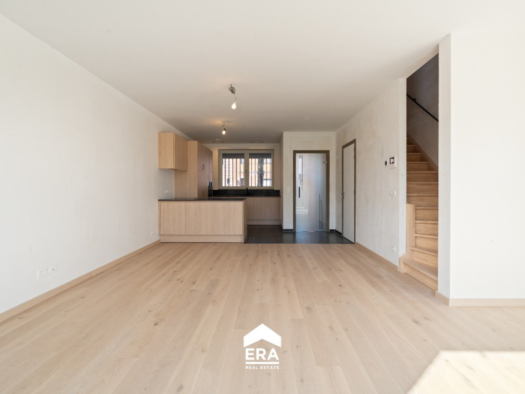 Heerweg-Zuid - 187 - - 9052