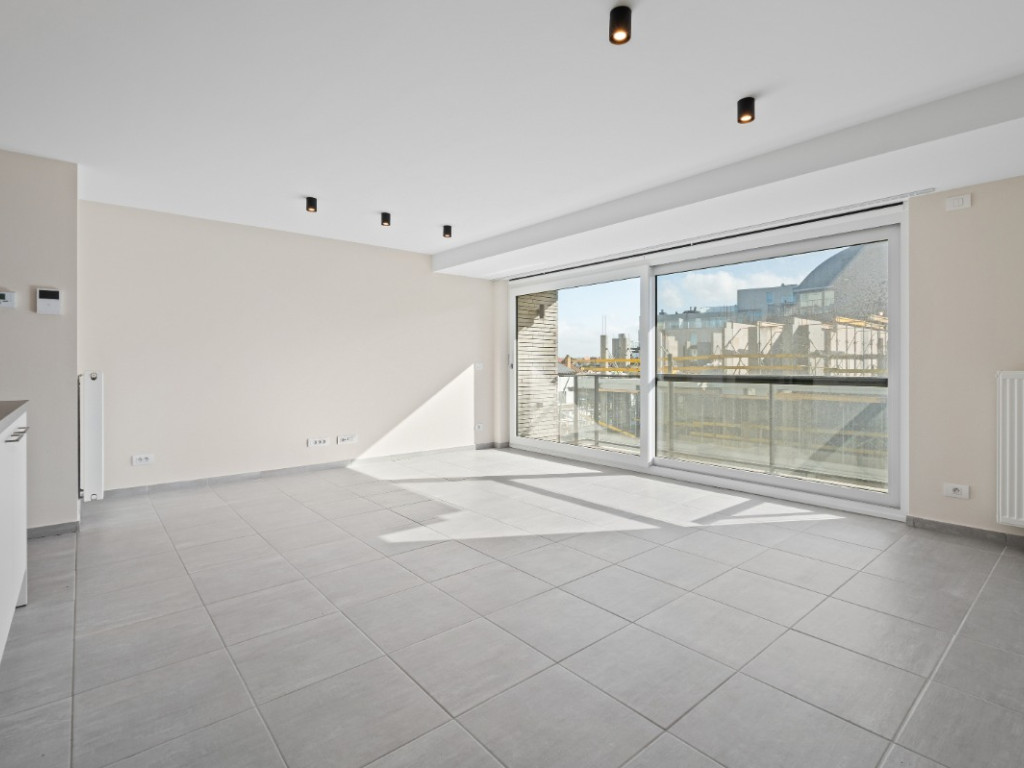 Nieuwpoortlaan - 21 - 0201 - 8660