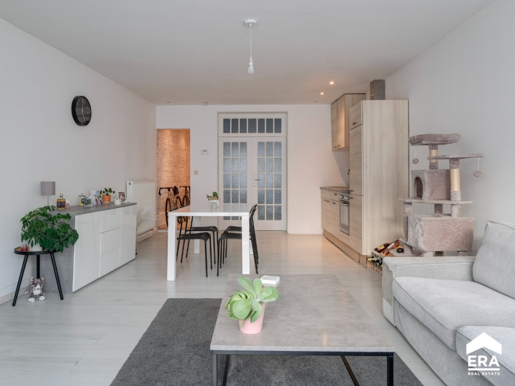 Varkensmarkt - 55 - - 3590