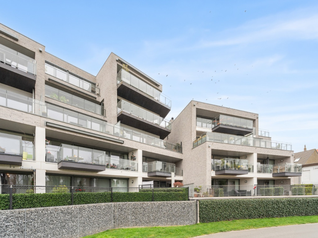 Daniel De Haenelaan - 2 - 0103 - 8630