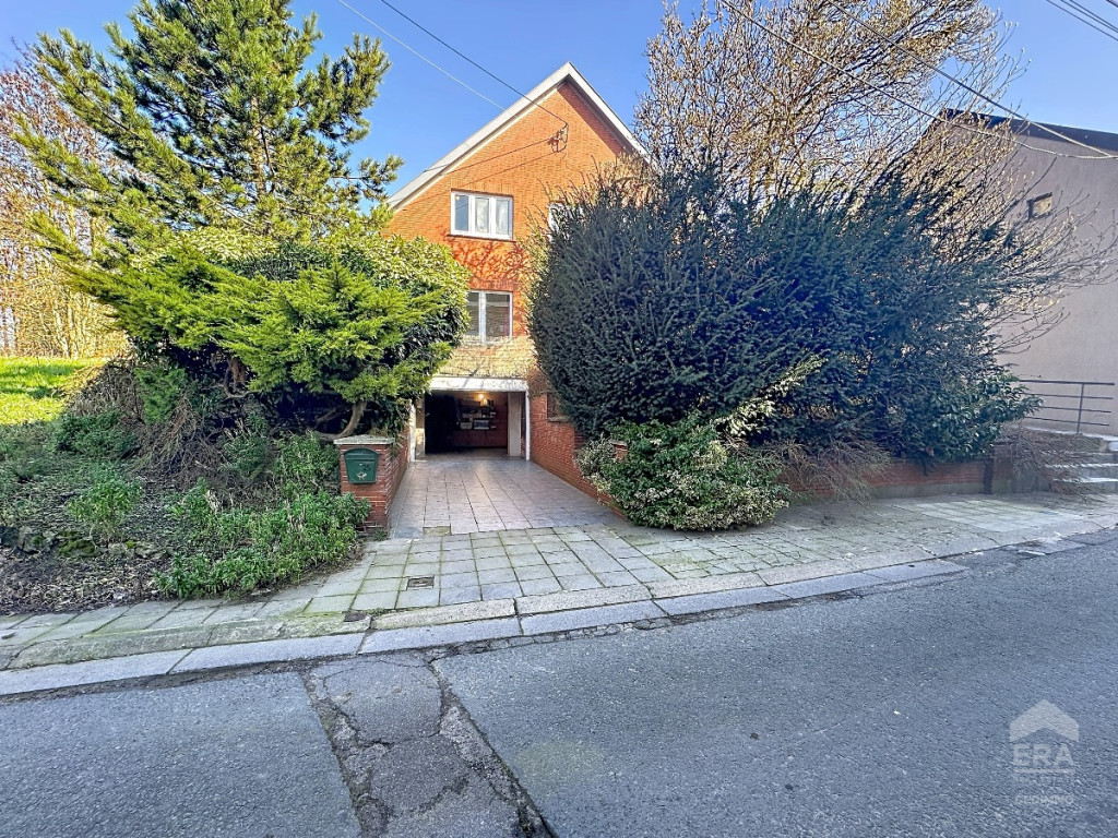 Rue Grange des Champs - 25 - - 1420