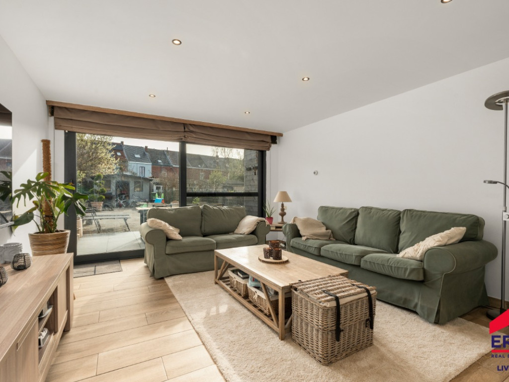 Bredestraat - 105 - - 9300