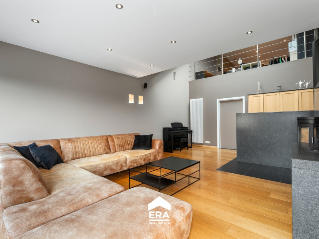 Molenstraat - 58-60 - - 9950