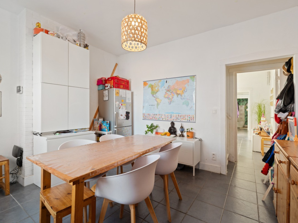 Wielewaalstraat - 8 - - 9000