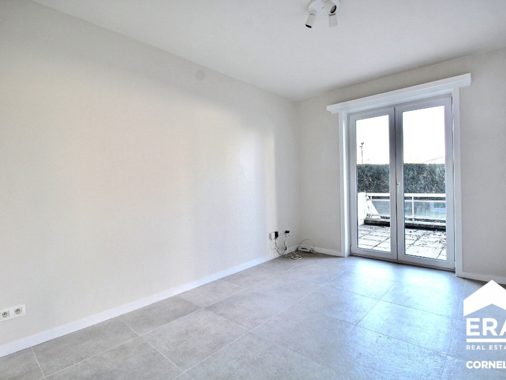 Rue Félix de Cuyper - 37 - F0 - 1070