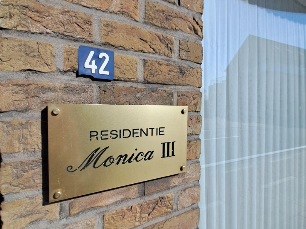 Kerkstraat - 42 - 0007 - 8570