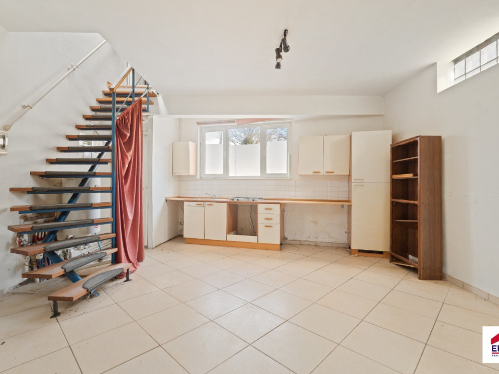 Dorpsstraat - 101 - - 1640