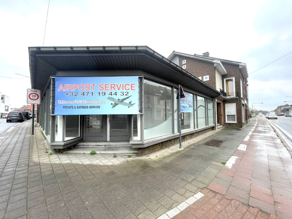 Moeskroenstraat - 726 - - 8930