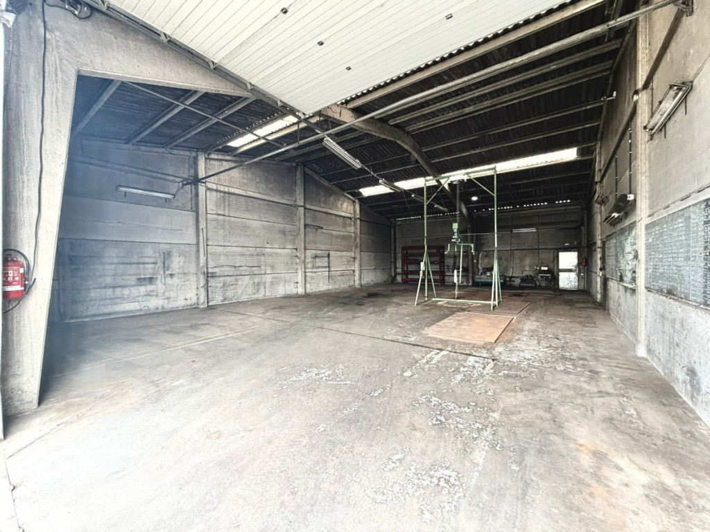 Millesteenstraat - 51 - - 8890