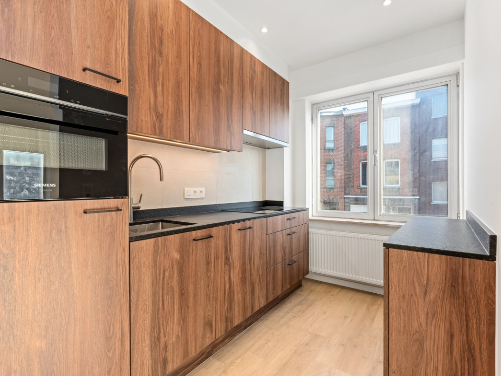 Eethuisstraat - 30 - 102 - 2170