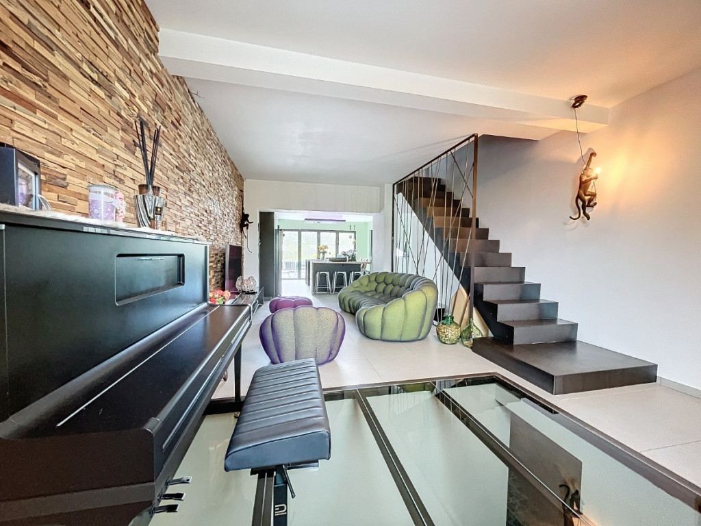 Rue Nouvelle Route - 94 - - 4480