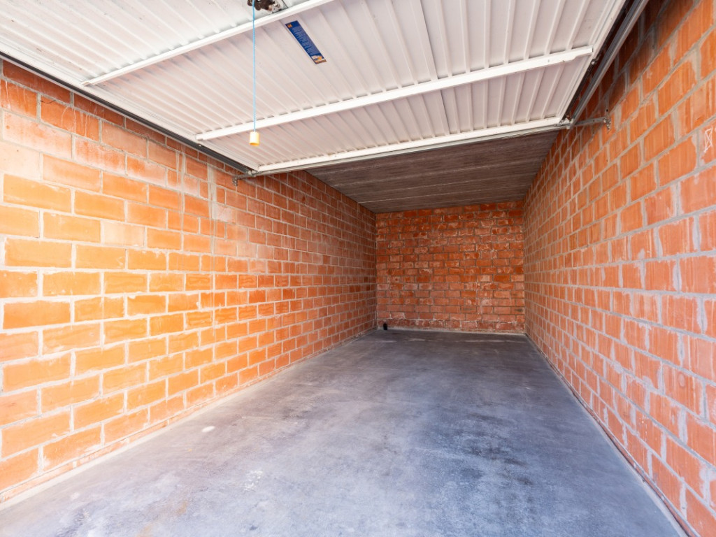 Stationsstraat - 1 - GARAGE 4 - 9200