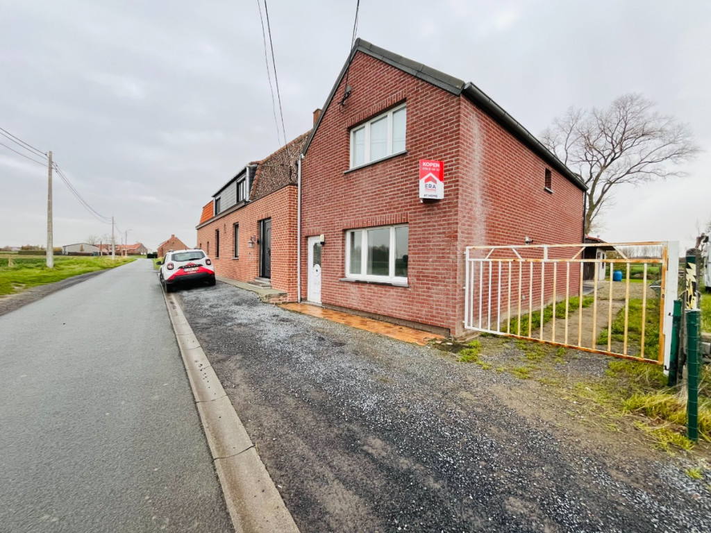 Zonnebeeksestraat - 8 - - 8980