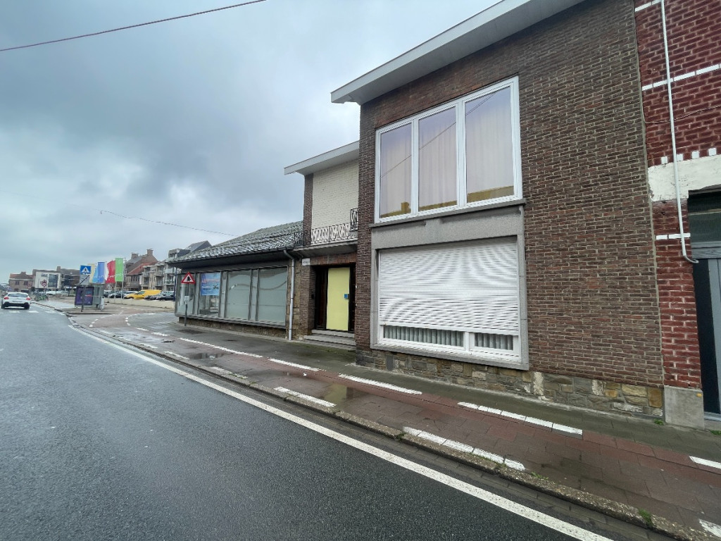 Moeskroenstraat - 726 - - 8930