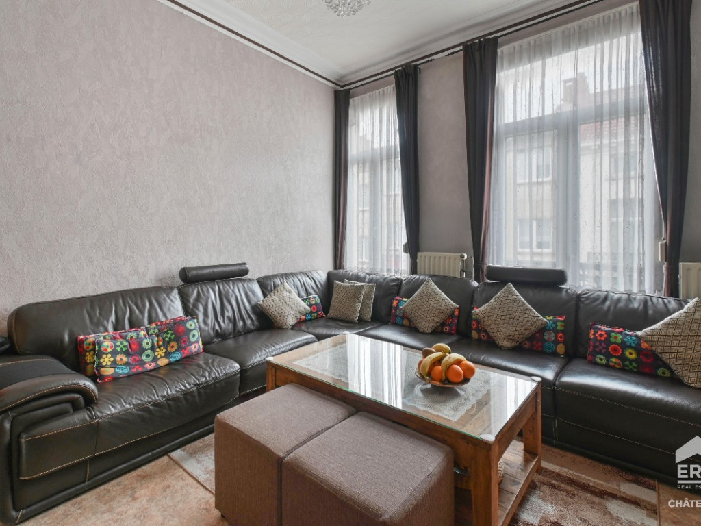 Rue Stephenson - 73 - 0 - 1030