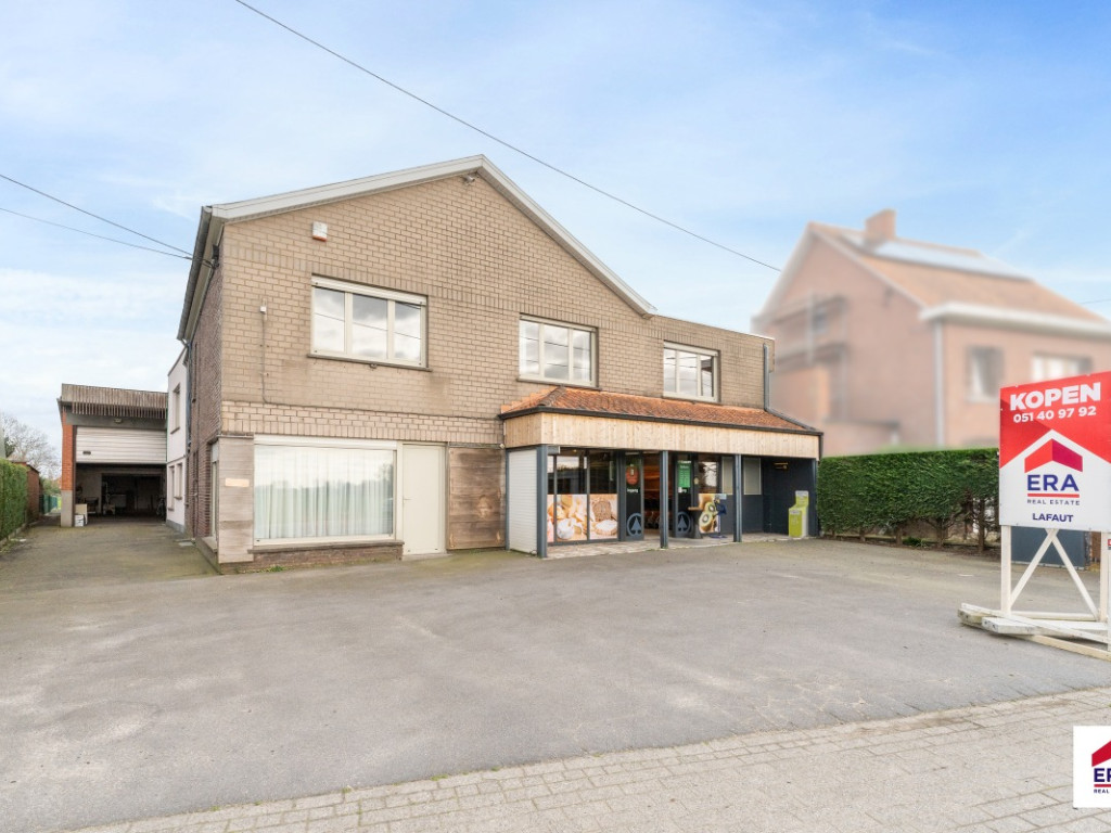 Statiestraat - 121 - - 8720