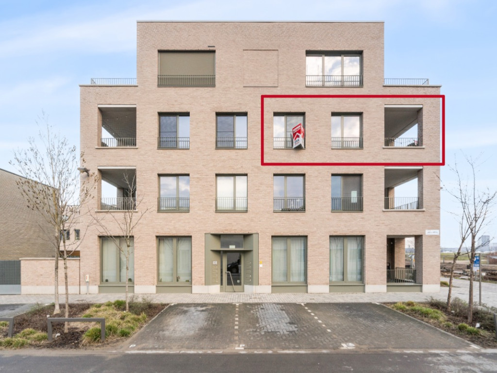 Leo J. Krynlaan - 27 - 202 - 2050