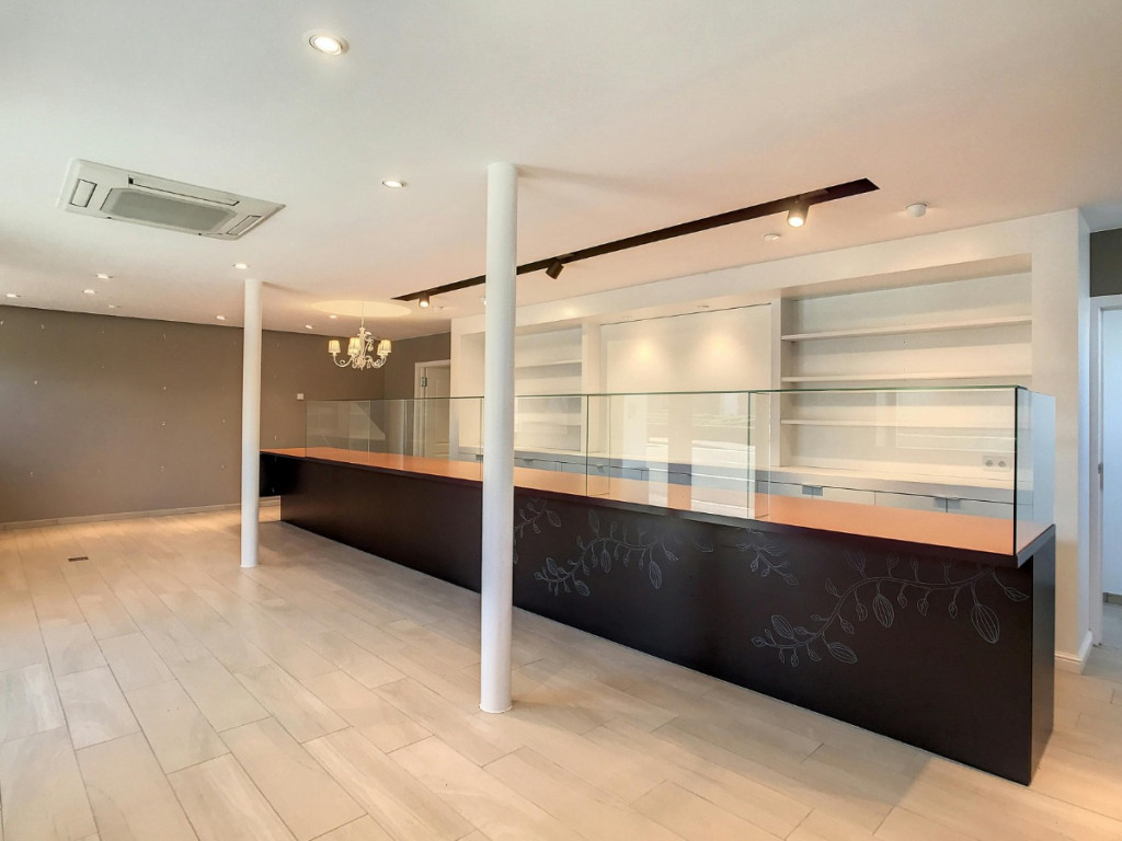 Harelbekestraat - 27 - - 8570