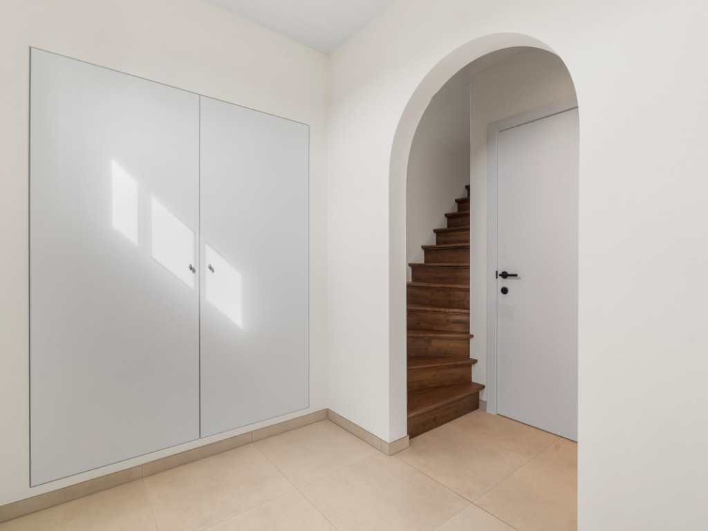 Rijksweg - 476 - - 8710