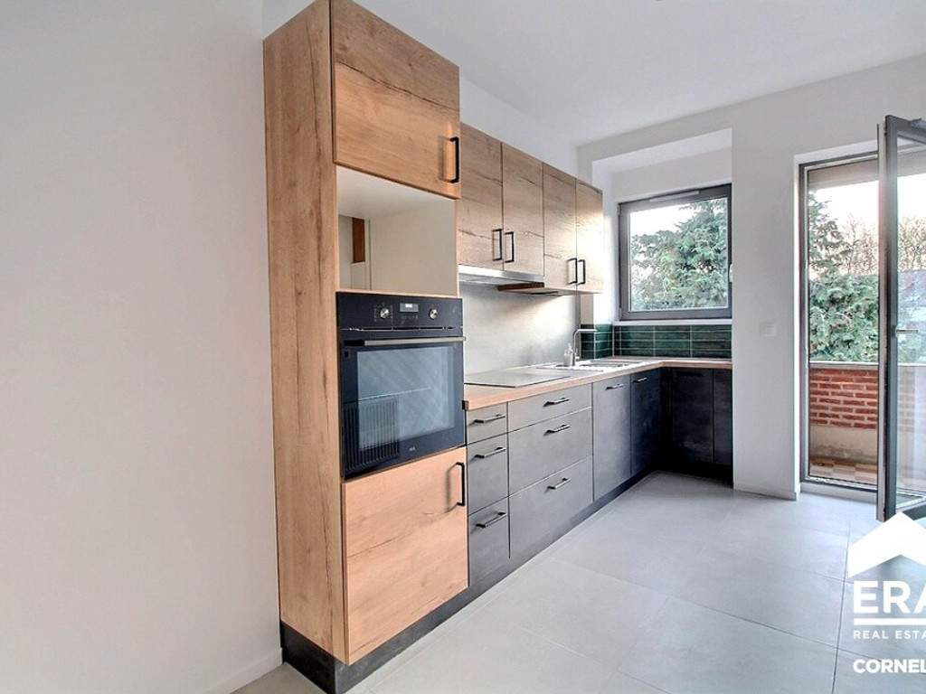 Rue Emile Versé - 16 - - 1070