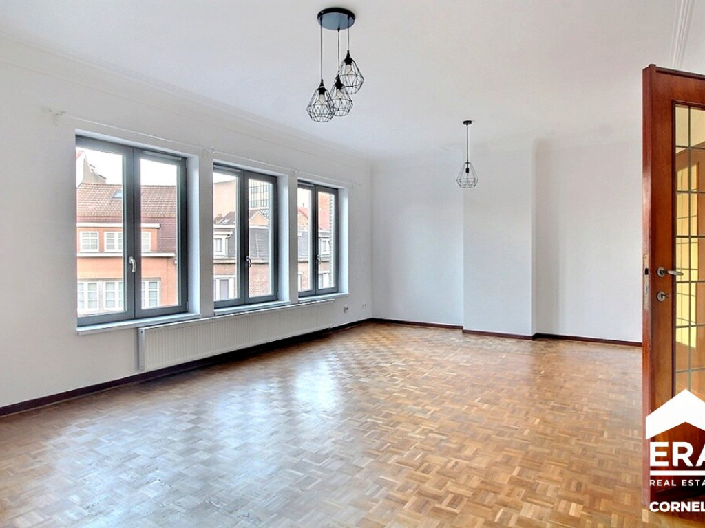 Rue Emile Versé - 16 - - 1070