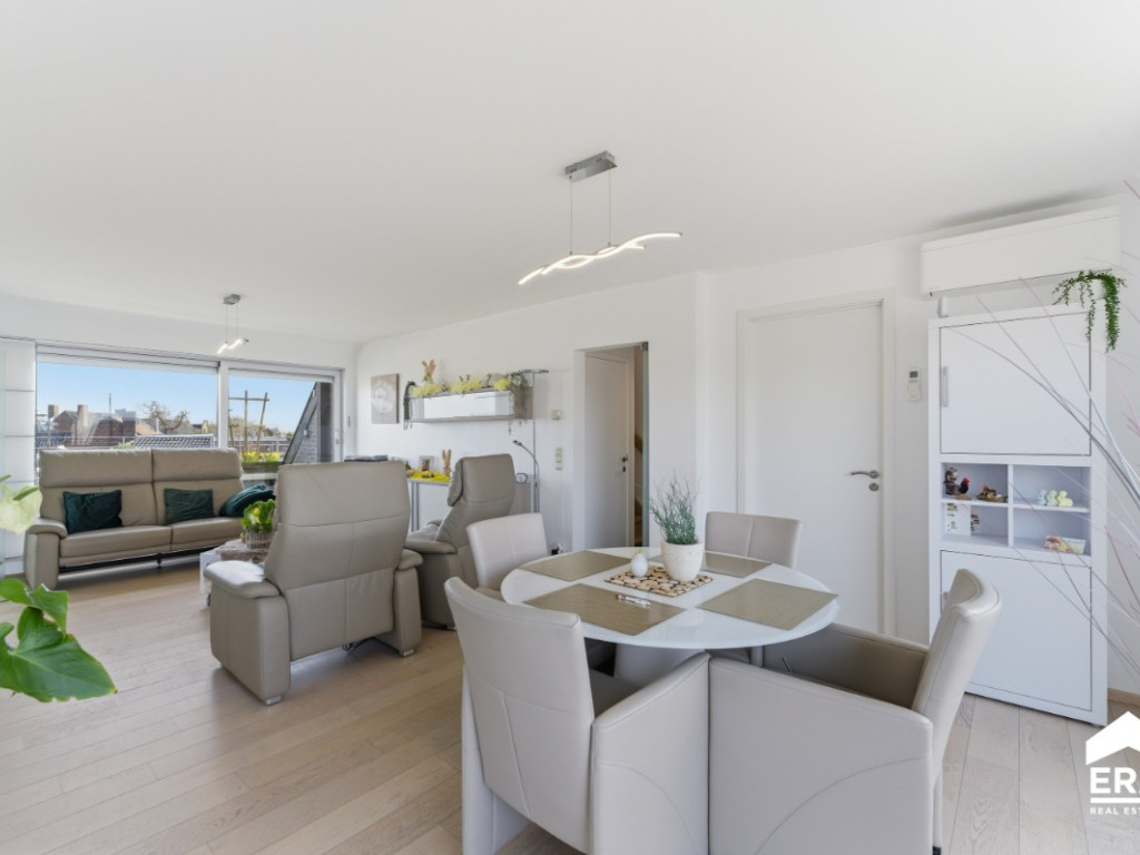 Paardenmarkt - 14 - c001 - 8970