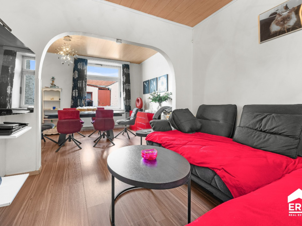 Paddepoelstraat - 11 - - 8900