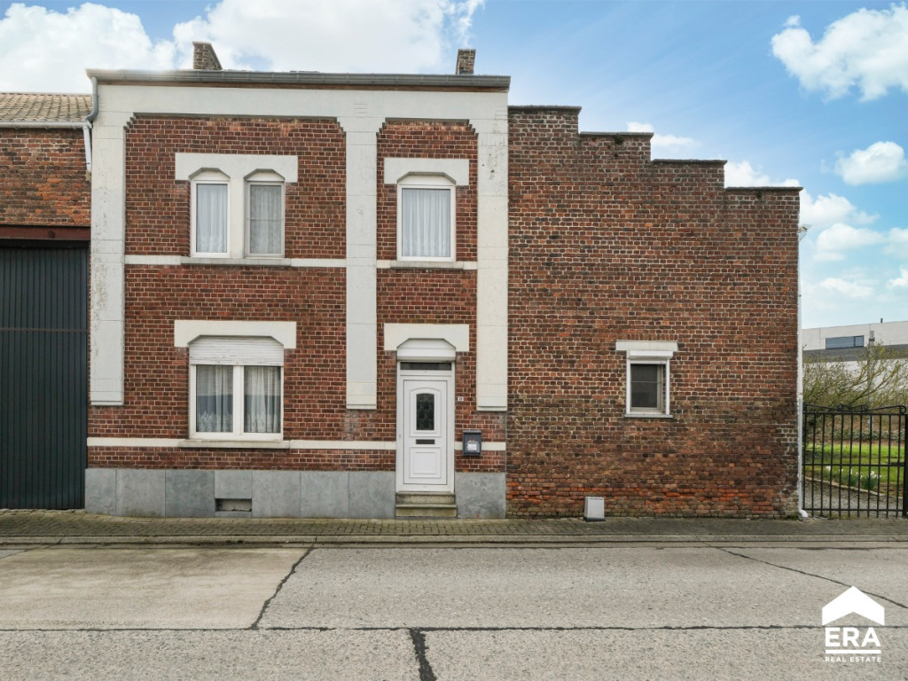 Statiestraat - 26 - - 3890