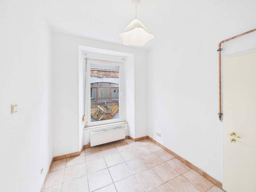 Rue Lamborelle - 7 apt 1.1 - - 6600