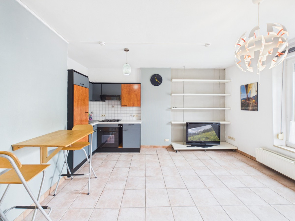 Rue Lamborelle - 7 apt 1.1 - - 6600