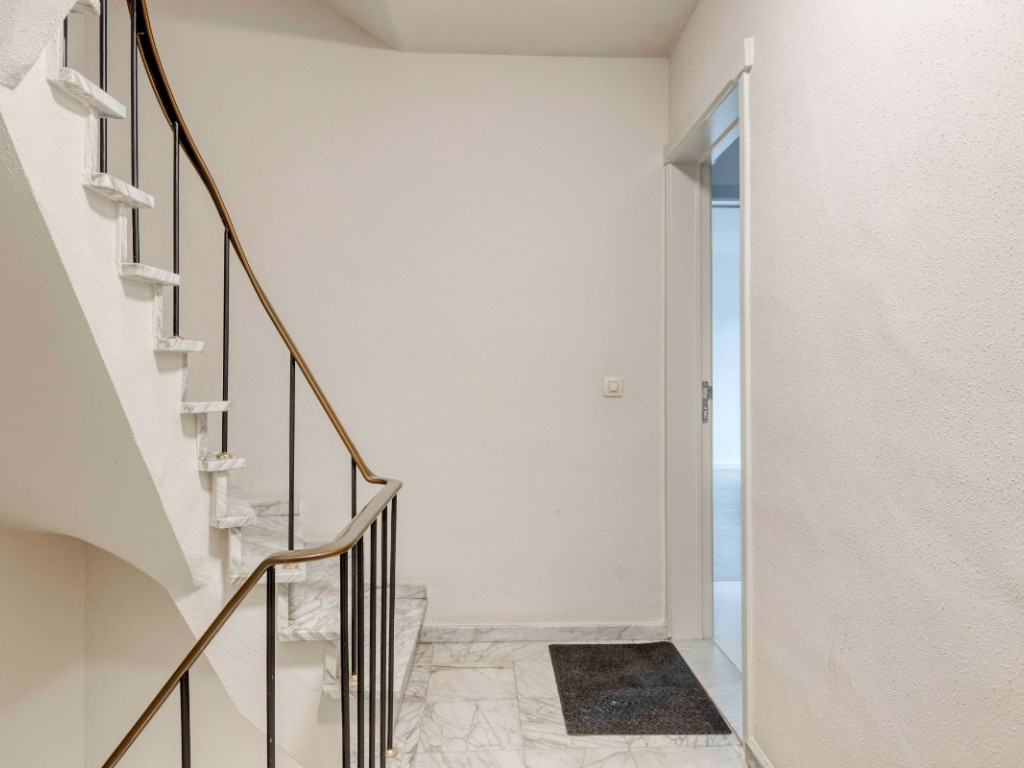 Markgravenstraat - 166 - D - 2200