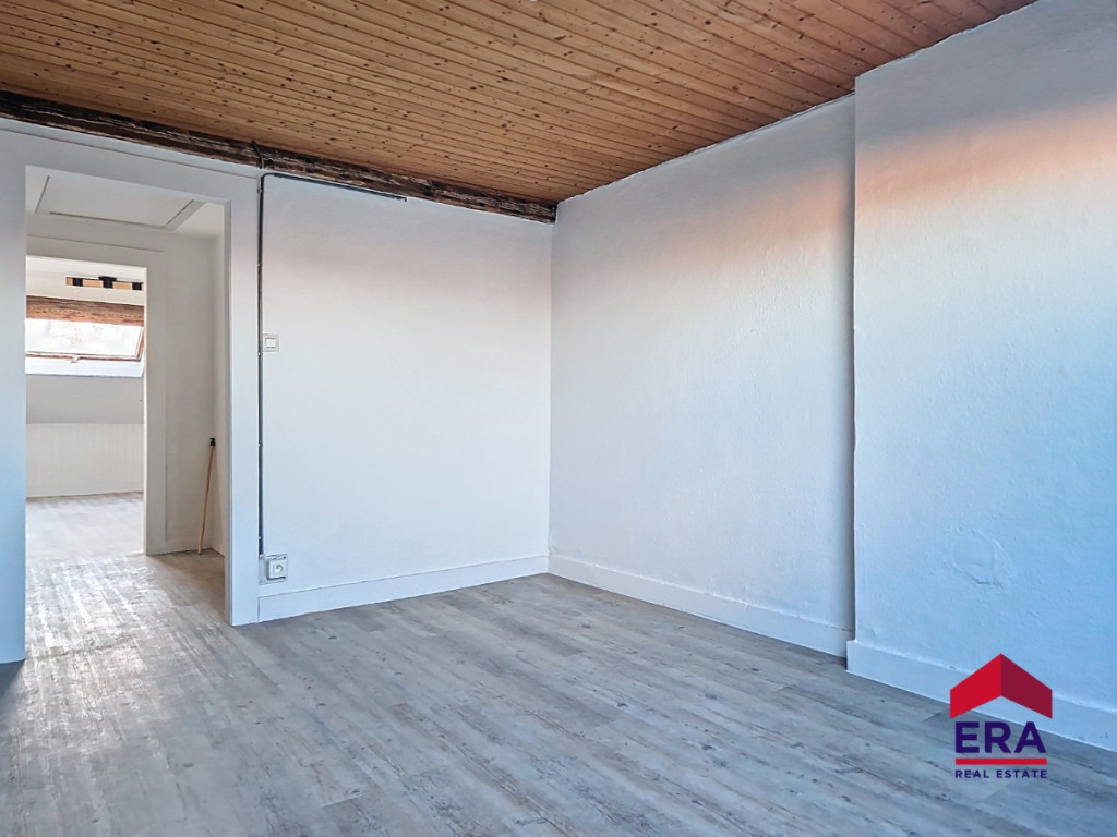 Rue de la Couronne - 4 - 5 - 4500