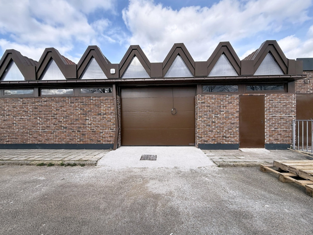 Place de la Gare - 0 - - 7170