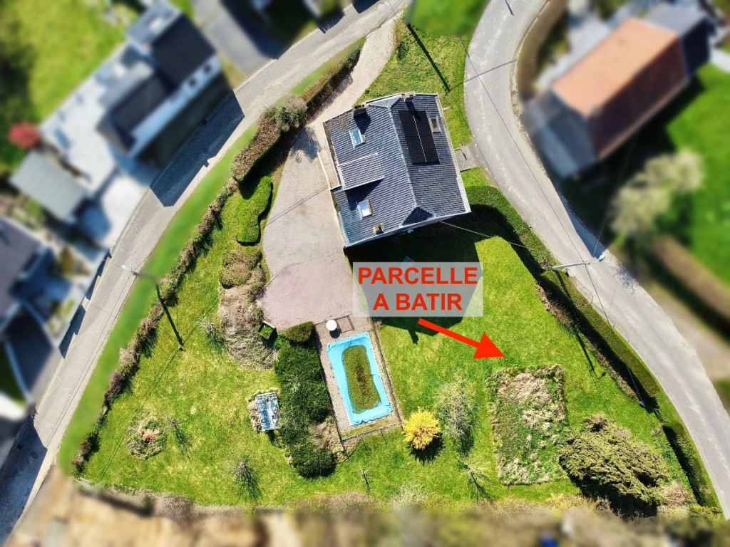 Rue Chênia - 3 - - 4520