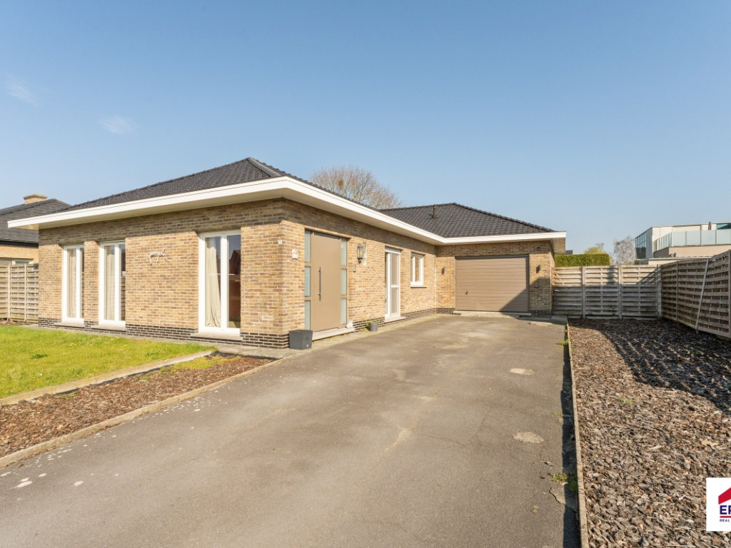 Vlissingestraat - 3 - - 8780