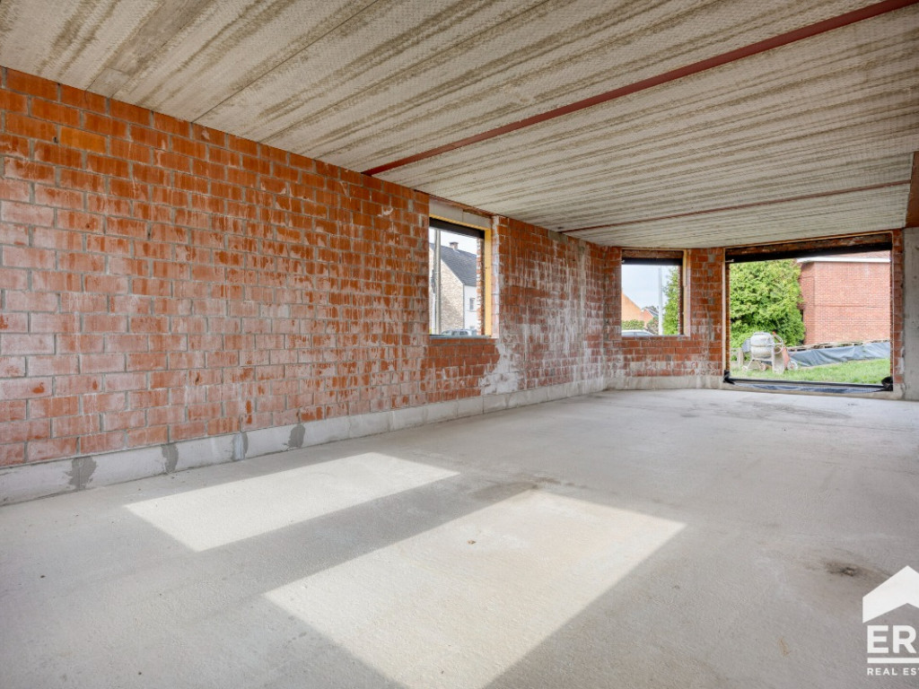 Hollestraat - 2 - - 2440