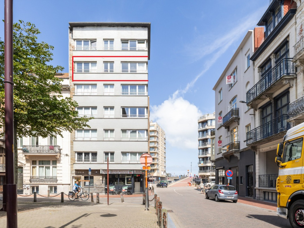 Albertstraat - 39 - 5V - 8370