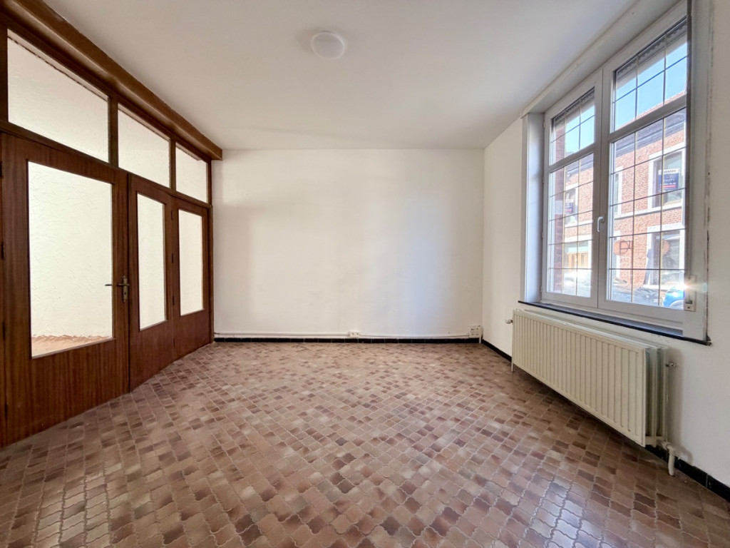 Rue Pastor - 13 - - 4100