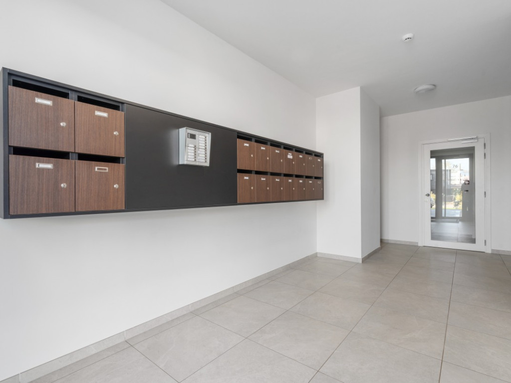 Staatsbaan - 76 - - 2.5 - 9870