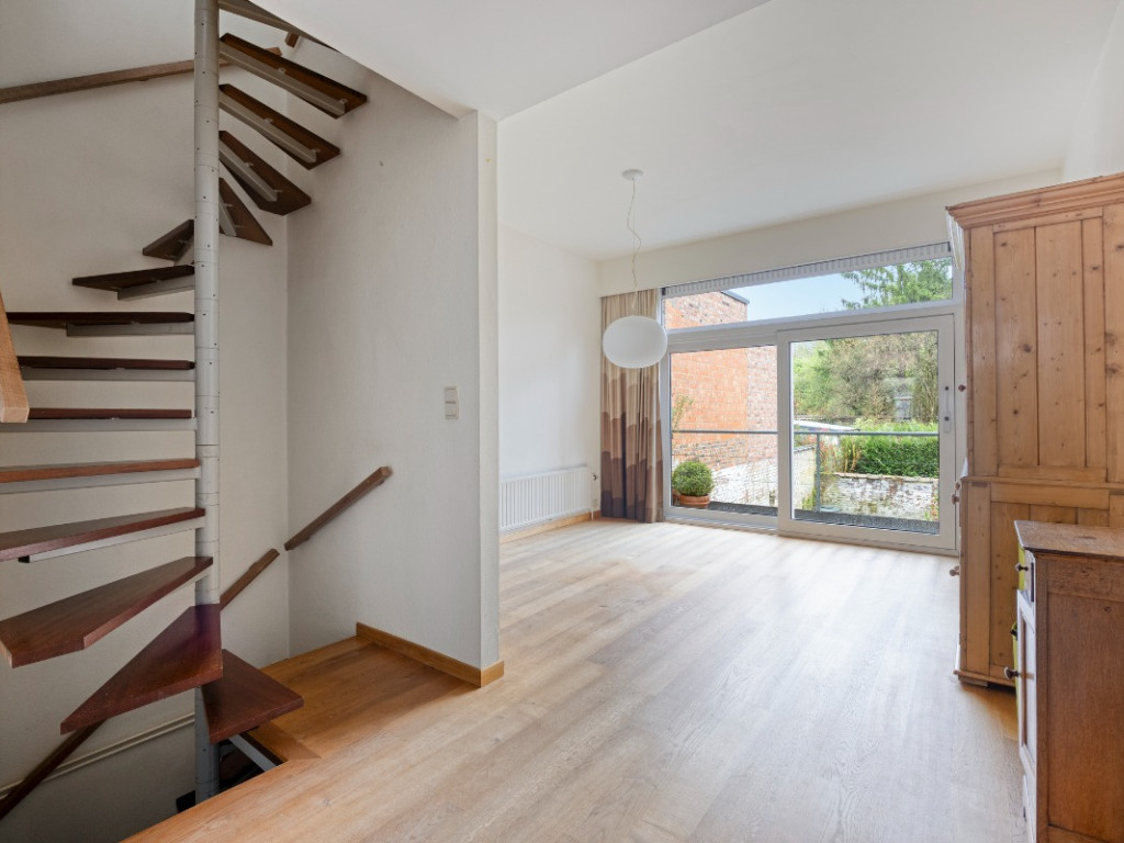 Koolstraat - 25 - - 2800