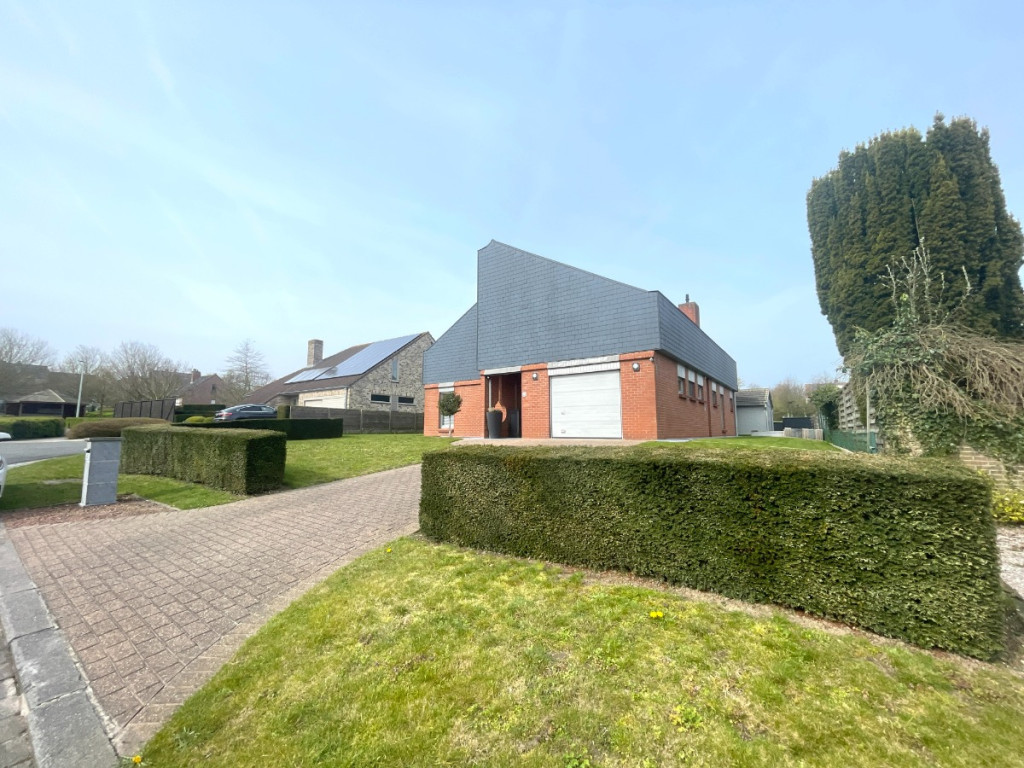 Neerhof - 23 - - 8980