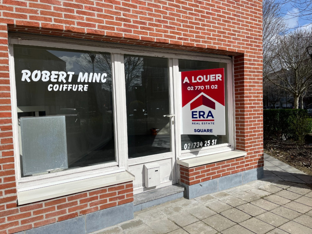 Avenue Herbert Hoover - 215 - - 1200