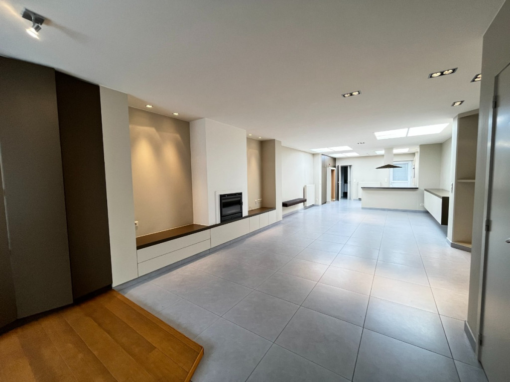 Monseigneur De Haernestraat - 6 - - 8800