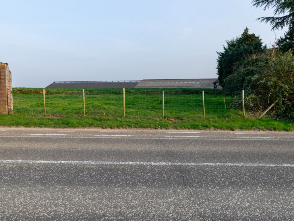 Groot Overlaar - 144 - - 3300