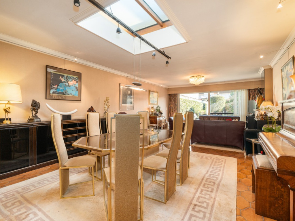 Stationsstraat - 49 - - 9400