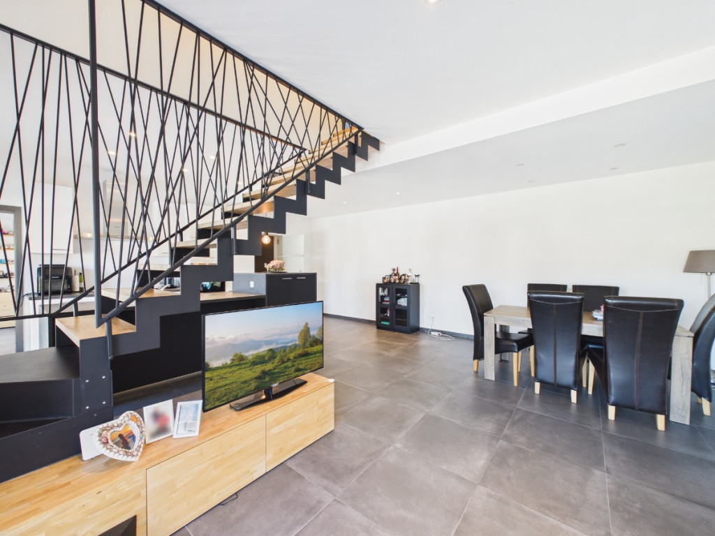 Rue de l'ancienne gare - 16 - - 6880