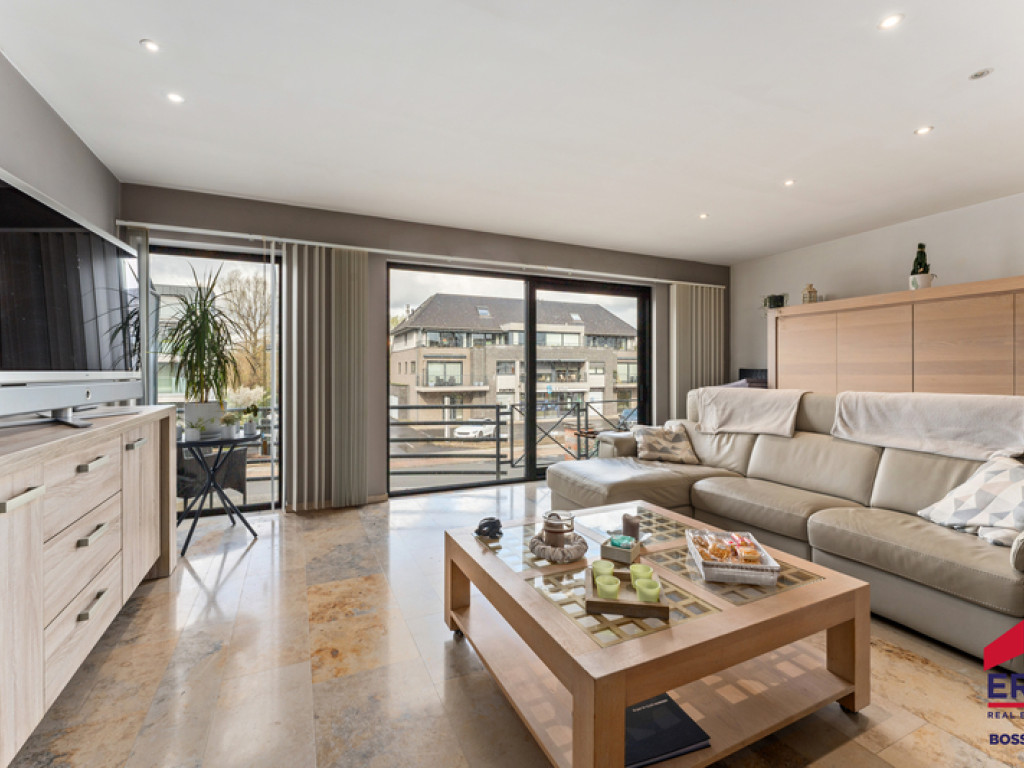 Damweg - 8 - 4 - 8790