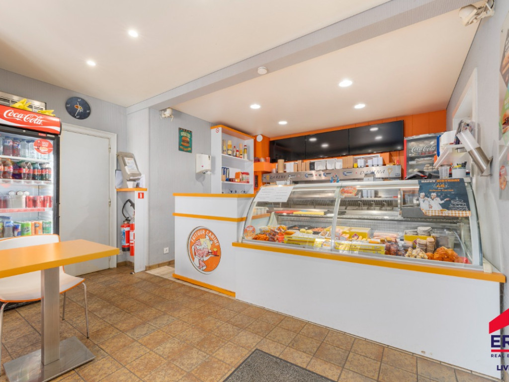 Stationsstraat - 51 - - 9420