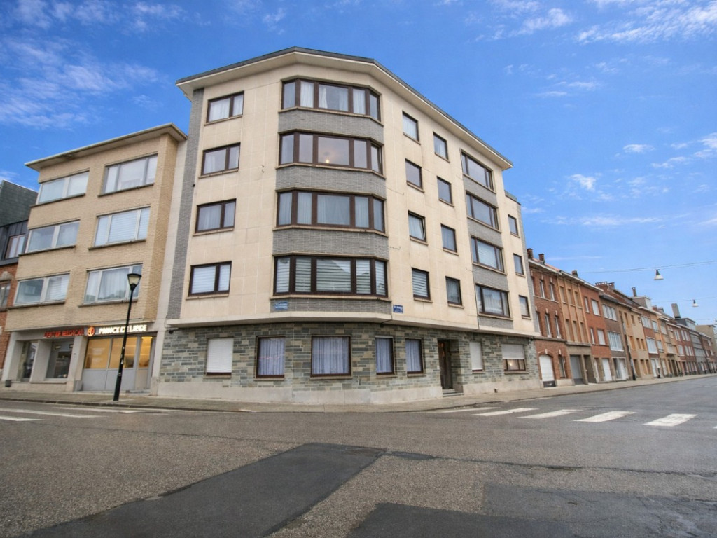 Pierre Van de Voorde - 2 - 2 - 1070